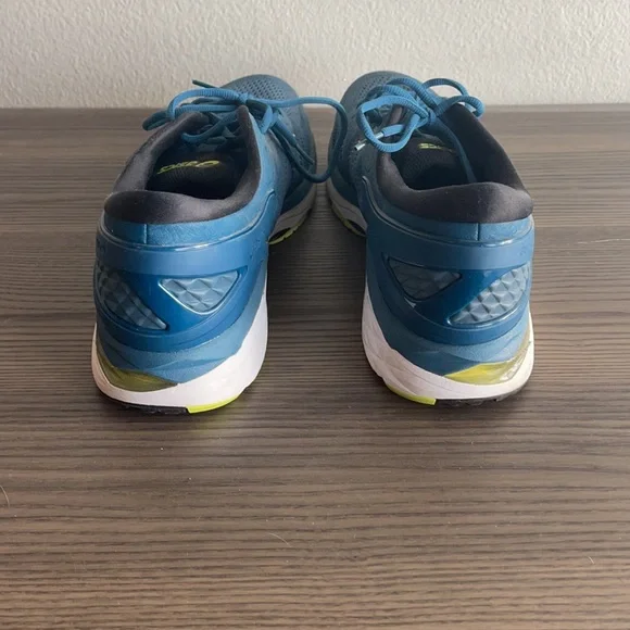 ASICS Kayano 24 - Picture 4 of 8